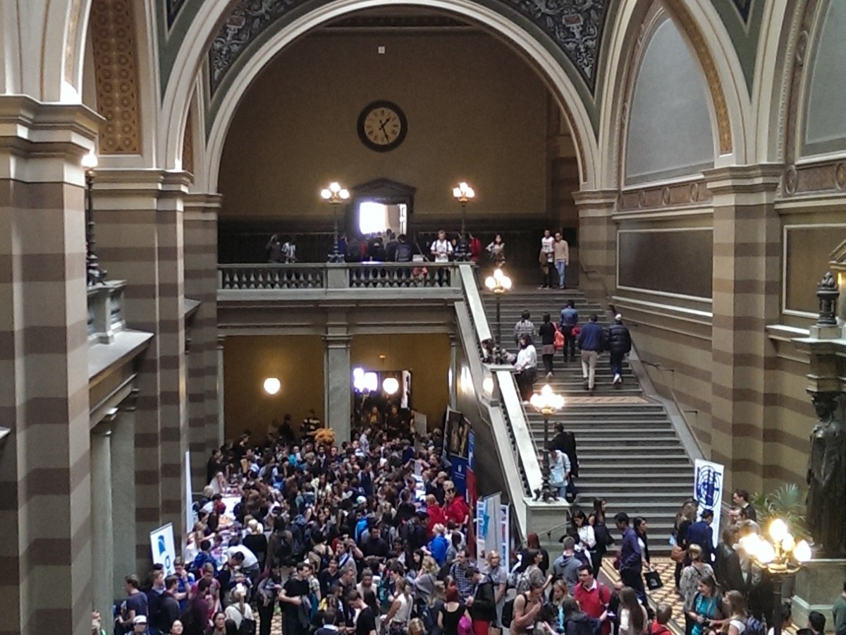 Meeting the World: An Anthropology of International PhD Students in&nbsp;Sweden